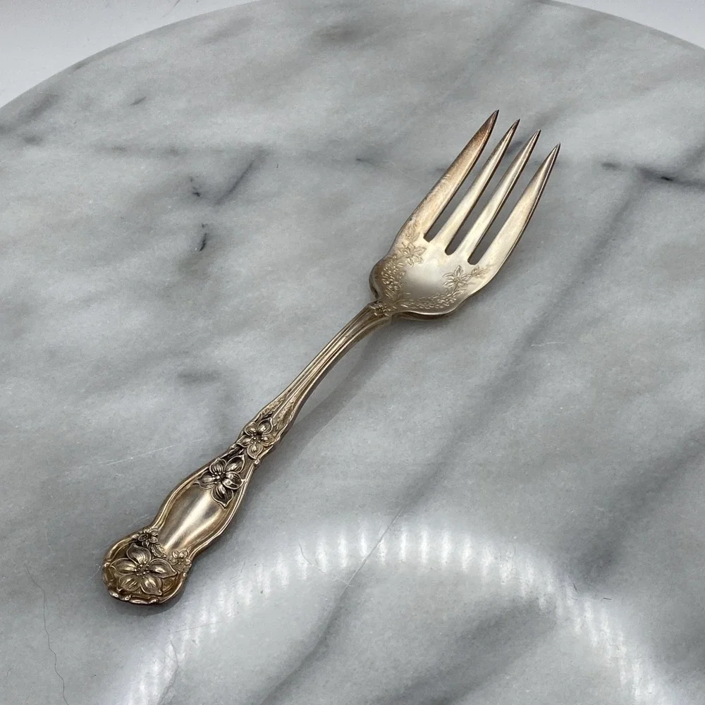 Rare Antique Wm. Rogers & Son 1910 Ornate Orange Blossom Meat Fork 6